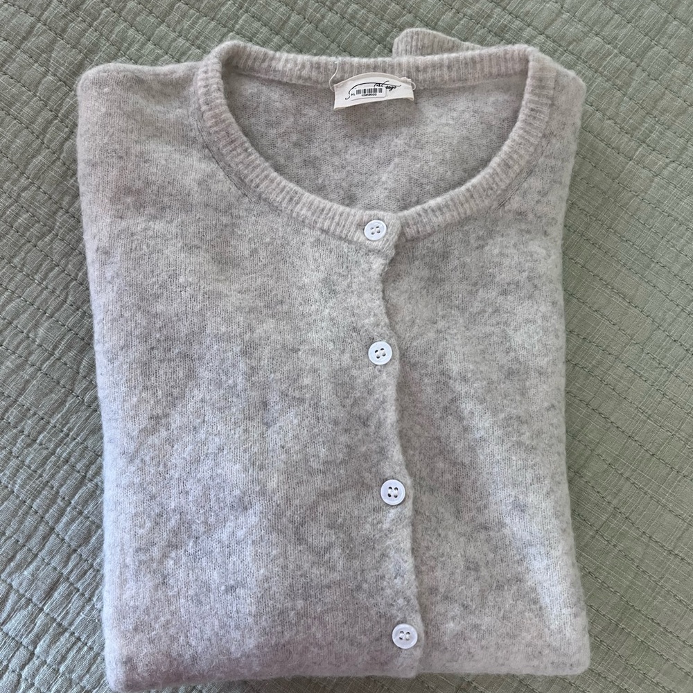 American Vintage Gray Cardigan Sweater - Picture 6 of 6